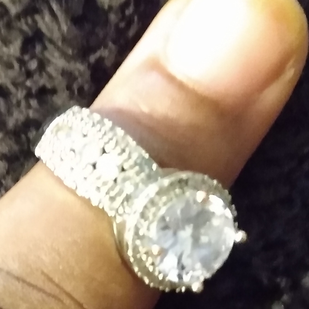 Ring - Picture 8 of 8